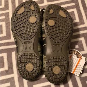 CROCS Shoes - Crocs realtree flip flops. Size 10 men’s CROCS Shoes - Crocs realtree flip flops. Size 10 men’s